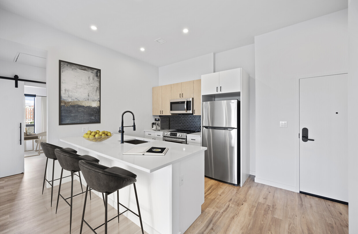 Mosaic lynn ma building photo