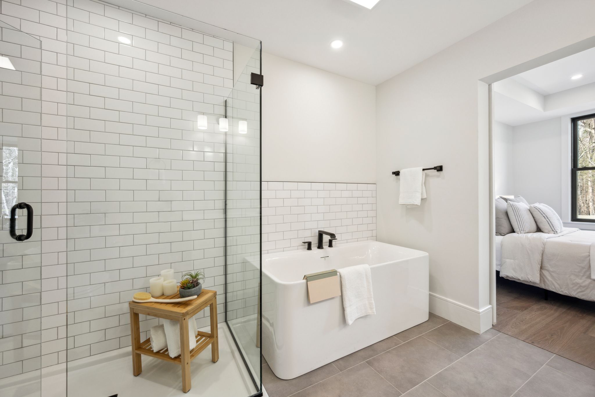 Mls 86 rockingham rd windham NH Adam Gaudet 29