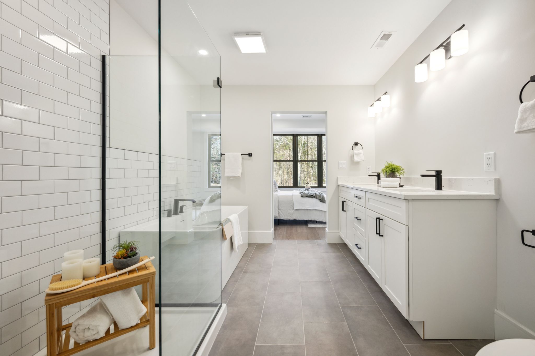 Trails Edge Bathroom Full