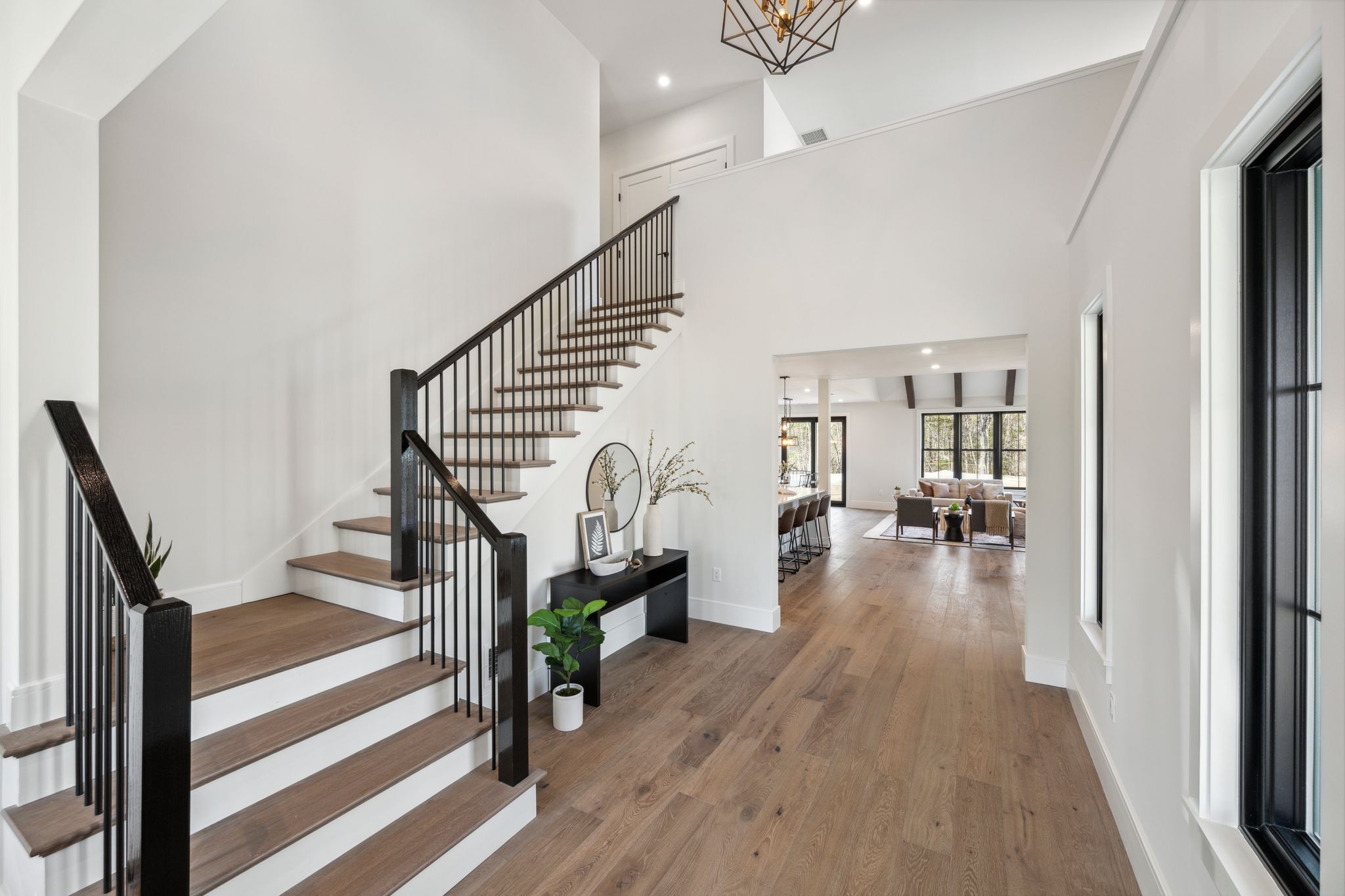 Trails Edge Entryway
