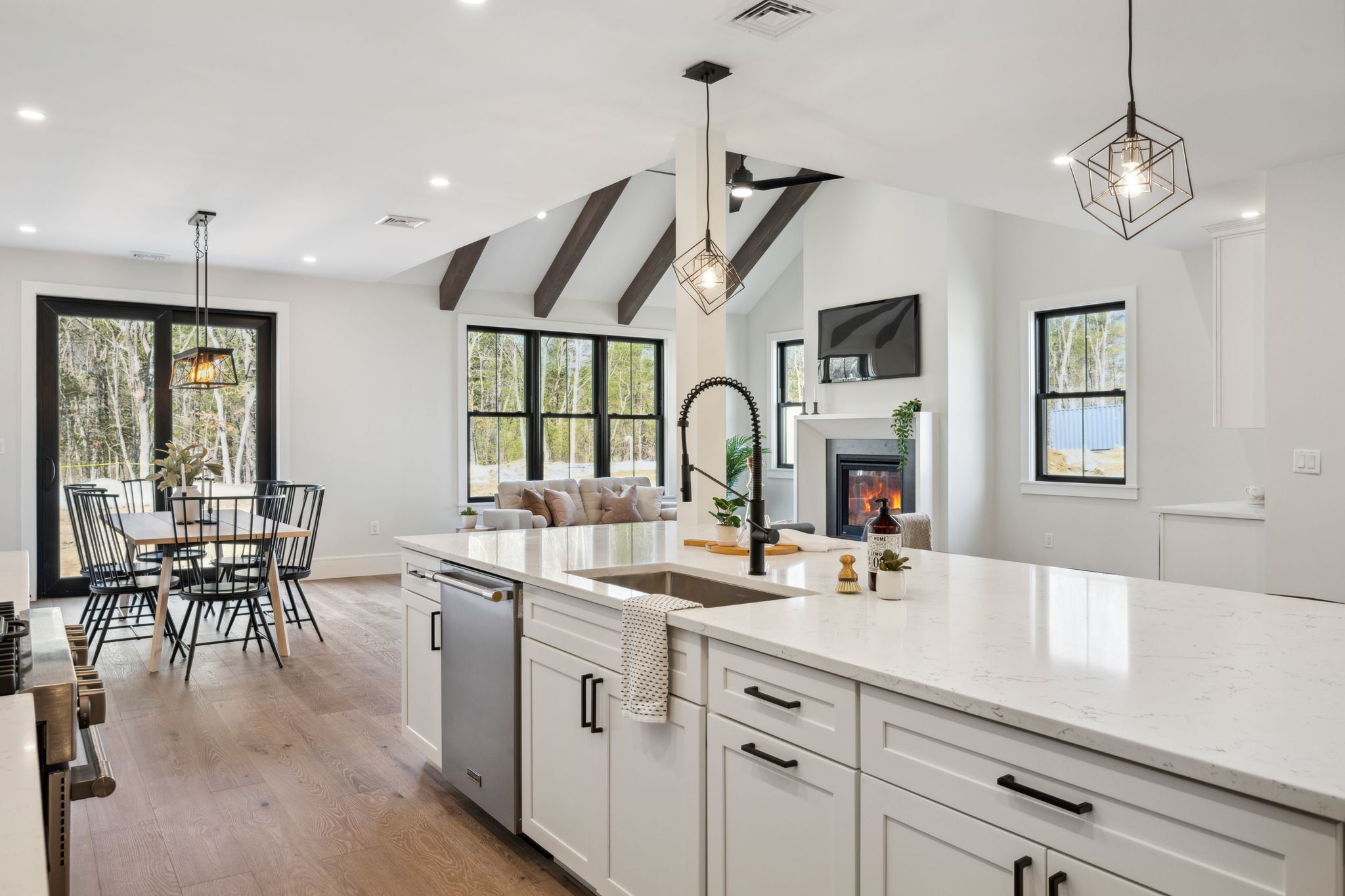 Trails Edge Kitchen 1